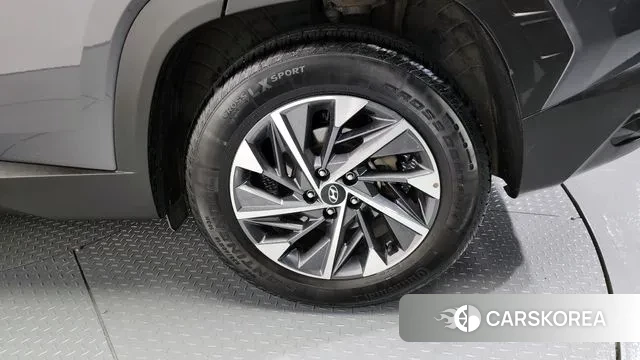 Hyundai Tucson Hybrid (NX4) id 3282230 из Кореи 15