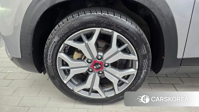 Kia Seltos id 4708434 из Кореи 15