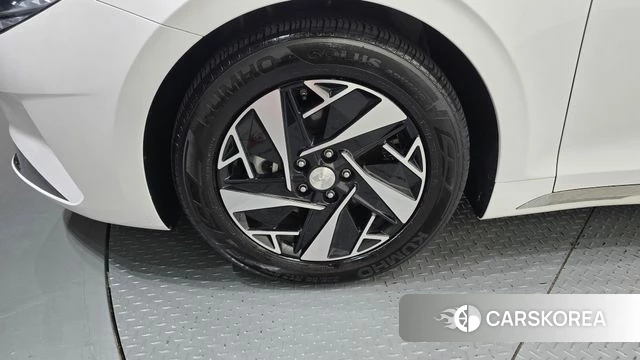 Hyundai The New Grandeur IG Hybrid id 4899409 из Кореи 31