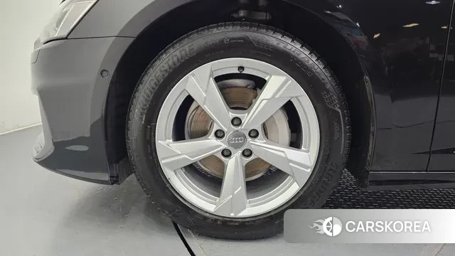 Audi A6 (C8) id 3401863 из Кореи 15