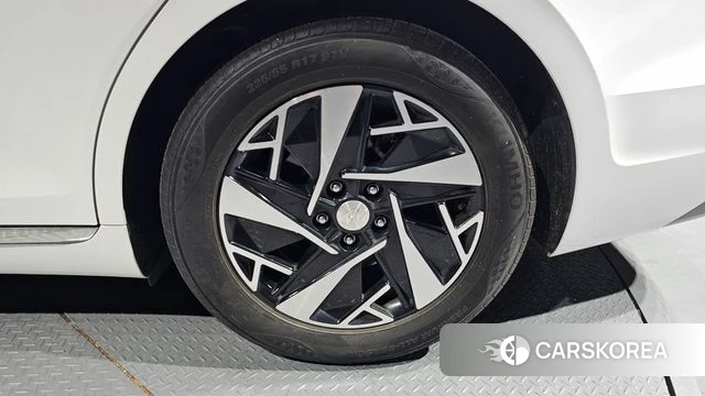 Hyundai The New Grandeur IG Hybrid id 3935076 из Кореи 15