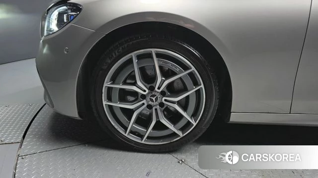 Mercedes-Benz E-Class W213 id 4613462 из Кореи 15