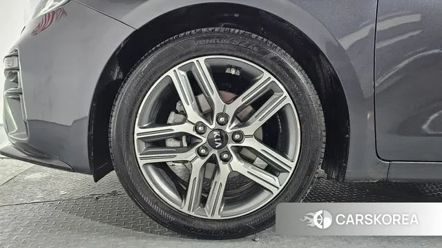 Kia Come New K3 id 3651459 из Кореи 15