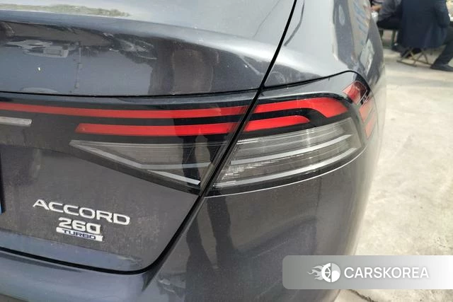 Honda Accord id 4264438 из Китая 12