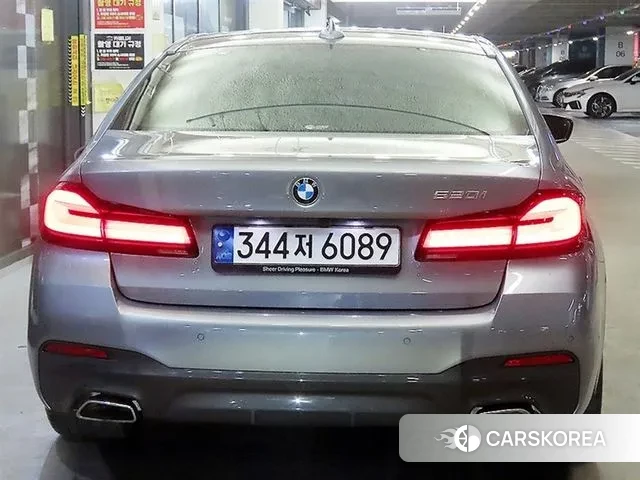 BMW 5 Series (G30) id 3620287 из Кореи 15