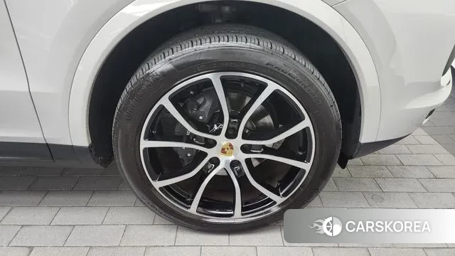 Porsche Cayenne (PO536) id 3707254 из Кореи 15