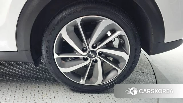 Kia Niro id 4251328 из Кореи 25