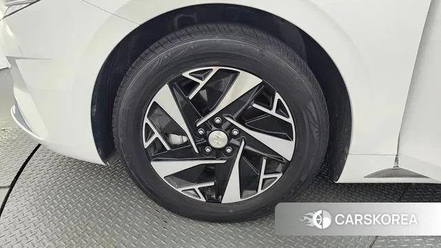 Hyundai The New Grandeur IG Hybrid id 3160001 из Кореи 15