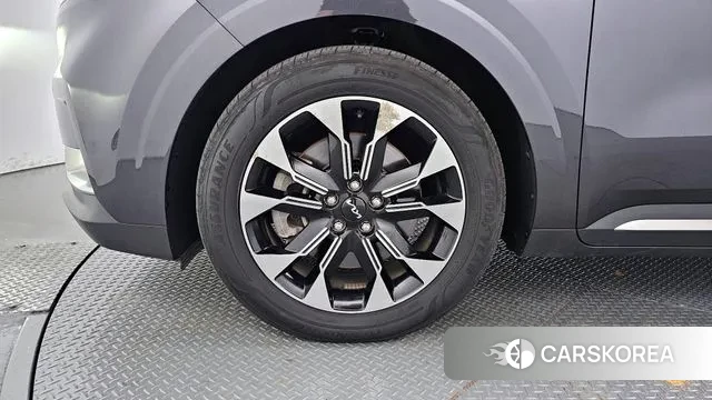 Kia Carnival 4th generation id 3201102 из Кореи 15