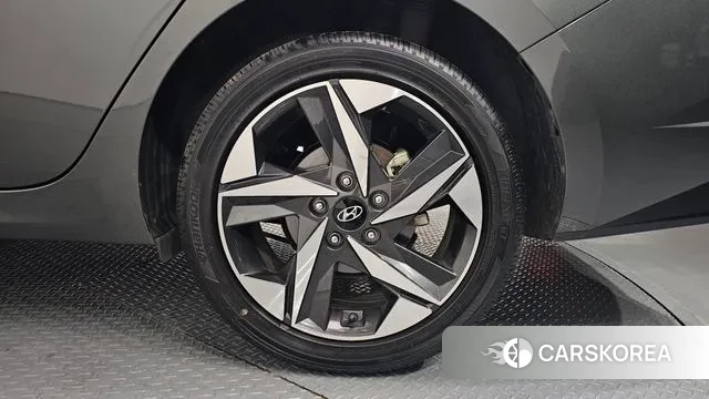 Hyundai Avante (CN7) id 3764817 из Кореи 15