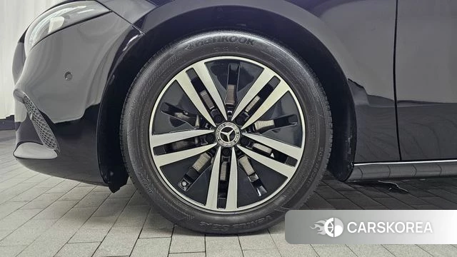 Mercedes-Benz A-Class W177 id 4657262 из Кореи 25