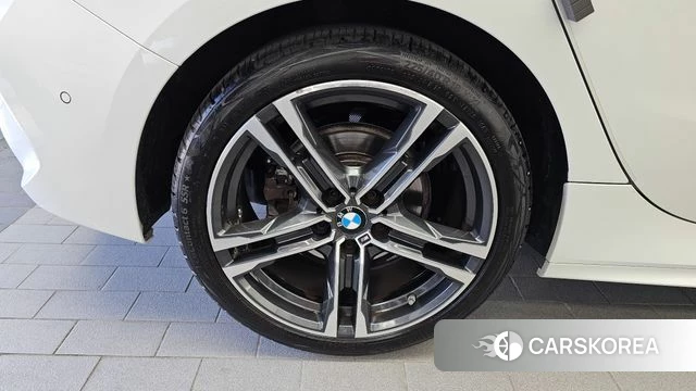 BMW 1 Series (F40) id 4779851 из Кореи 30