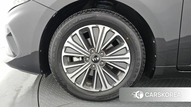 Kia K7 Premier Hybrid id 4477116 из Кореи 25