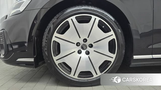 Audi A8 (D5) id 4354492 из Кореи 32