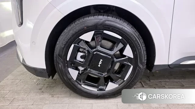 Kia The New Carnival 4th Generation id 3644648 из Кореи 15