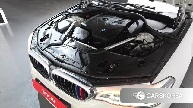 BMW 5 Series (G30) id 3672119 из Кореи 15