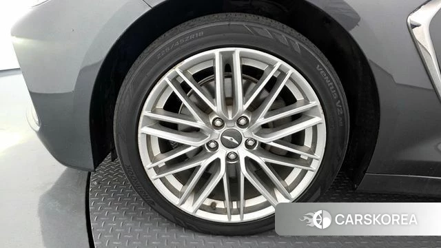 Genesis G70 id 3904783 из Кореи 15