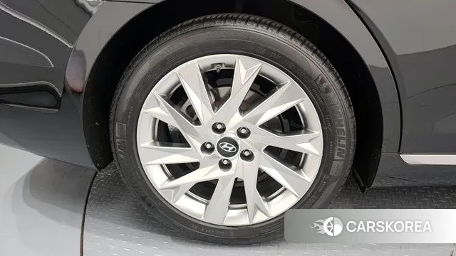 Hyundai The New Grandeur IG Hybrid id 3478827 из Кореи 15