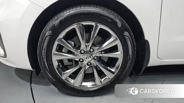 Kia The New Carnival id 3033785 из Кореи 15