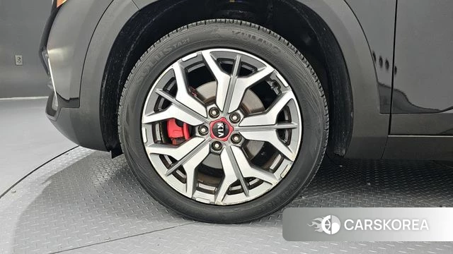 Kia Seltos id 4390167 из Кореи 28