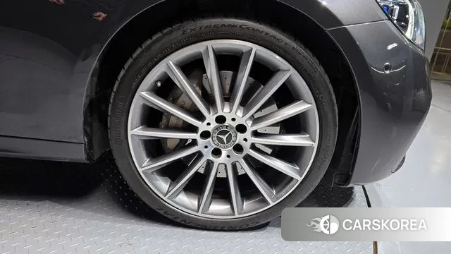 Mercedes-Benz E-Class W213 id 3385149 из Кореи 15