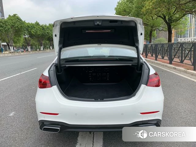 Mercedes-Benz Class C id 4374425 из Китая 28