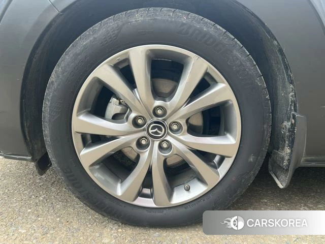 Mazda CX-30 id 3902122 из Китая 9