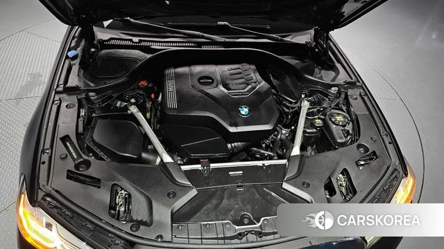 BMW 5 Series (G30) id 4688098 из Кореи 25
