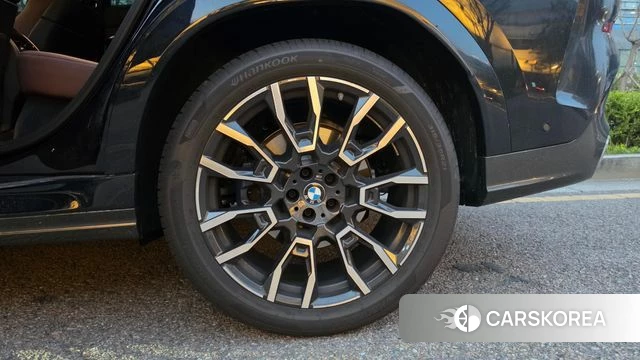 BMW X6 (G06) 2025 Черный из Кореи, фото 5