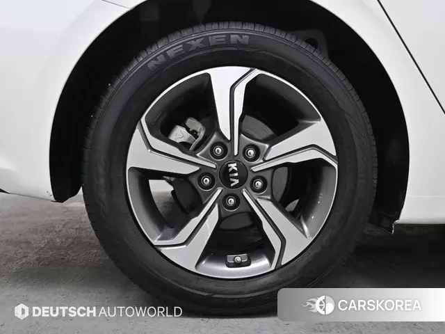 Kia Come New K3 id 3723667 из Кореи 15