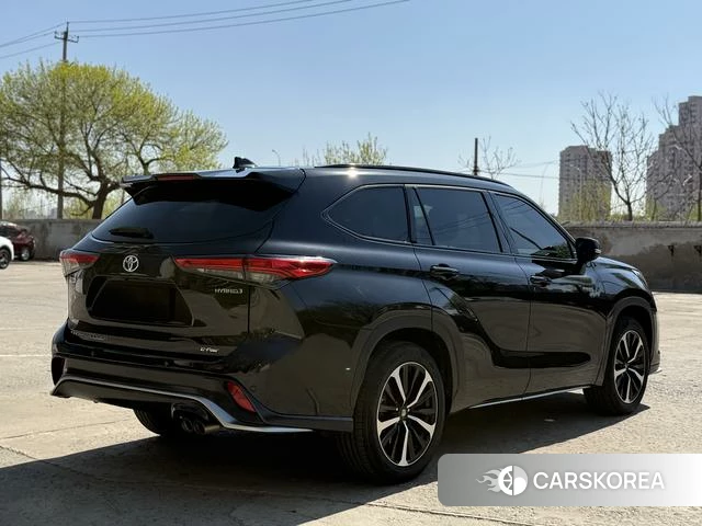 Toyota Crown Lufang 2022 Черный из Китая, фото 5