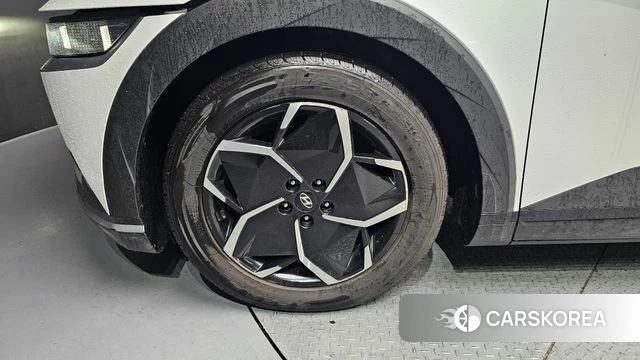 Hyundai Ionic 5 id 3806291 из Кореи 15