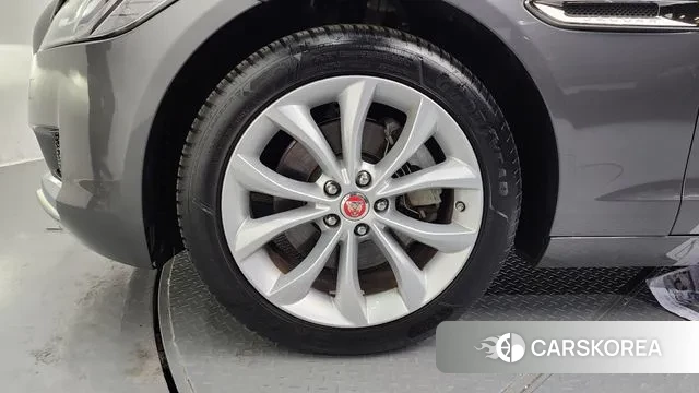 Jaguar XF (X260) id 3380139 из Кореи 15