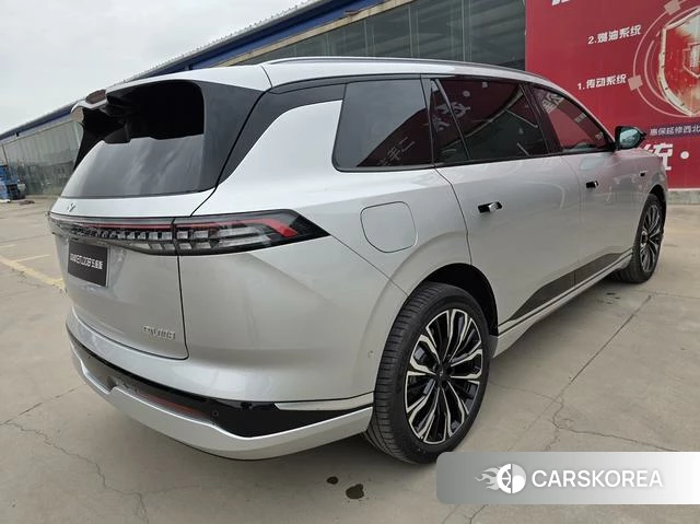 Dongfeng Yipai eπ008 2026 Серебристо-серый из Китая, фото 5