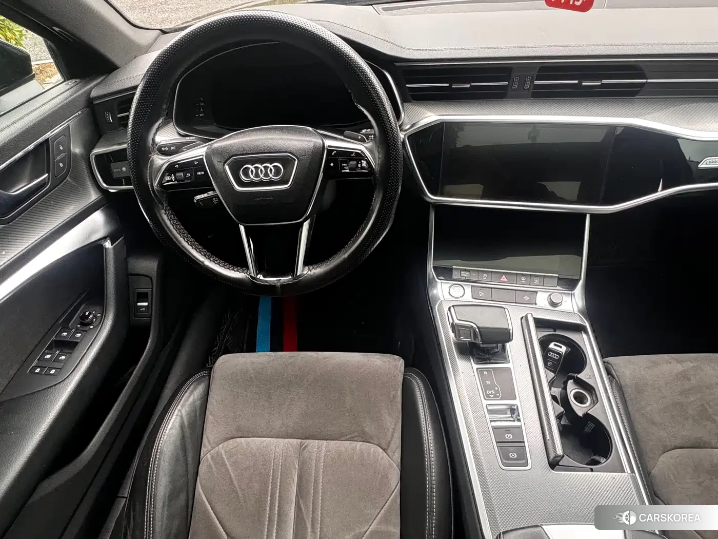Audi A6L id 4583821 из Китая 10