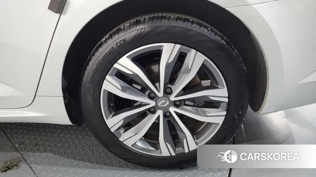 Renault Korea (Samsung) The New SM6 id 3504599 из Кореи 15