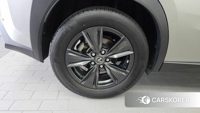 Lexus UX250h id 4636097 из Кореи 27