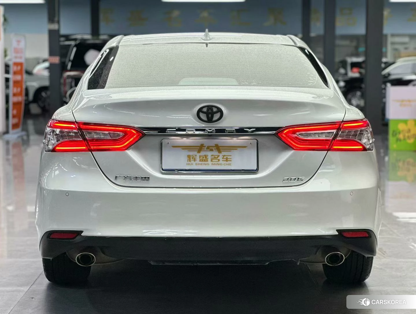 Toyota Camry 2021 Белый из Китая, фото 5