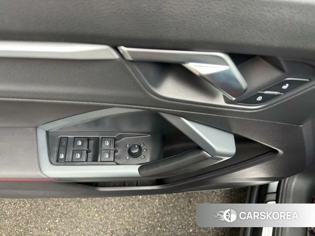 Audi Q3 id 4215722 из Китая 12