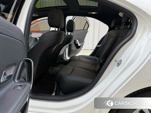 Mercedes-Benz Class A id 4257590 из Китая 15