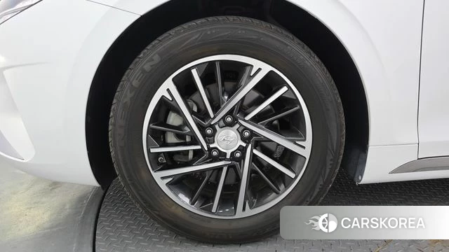 Hyundai The New Grandeur IG id 4624503 из Кореи 26