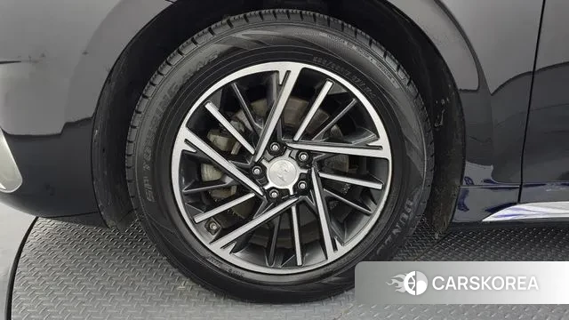 Hyundai The New Grandeur IG id 3059508 из Кореи 15