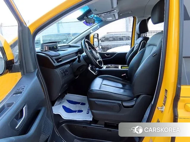 Hyundai Staria id 3442429 из Кореи 15