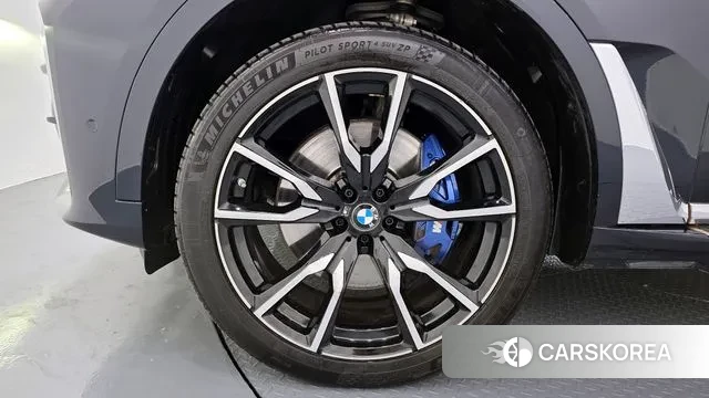 BMW X7 (G07) id 3411568 из Кореи 15