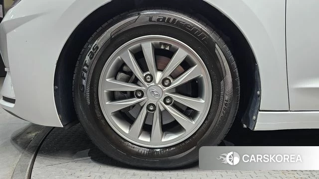 Hyundai The New Avante AD id 4496350 из Кореи 25