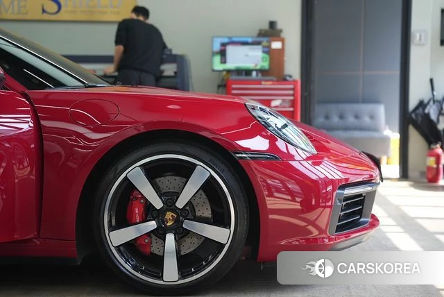 Porsche 911(992) id 4345061 из Кореи 7
