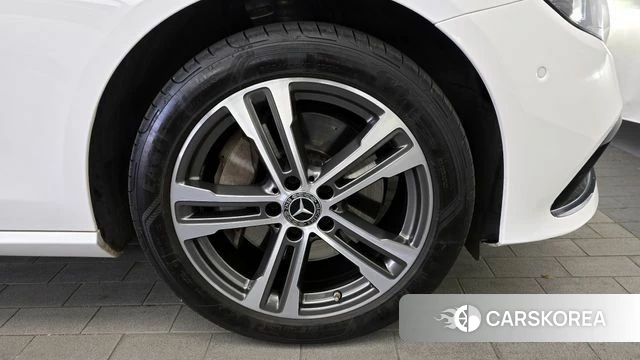 Mercedes-Benz E-Class W213 id 3839492 из Кореи 15