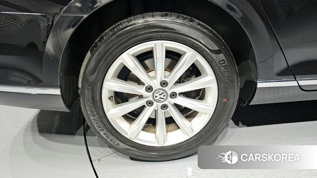 Volkswagen Passat GT (B8) id 3801506 из Кореи 15