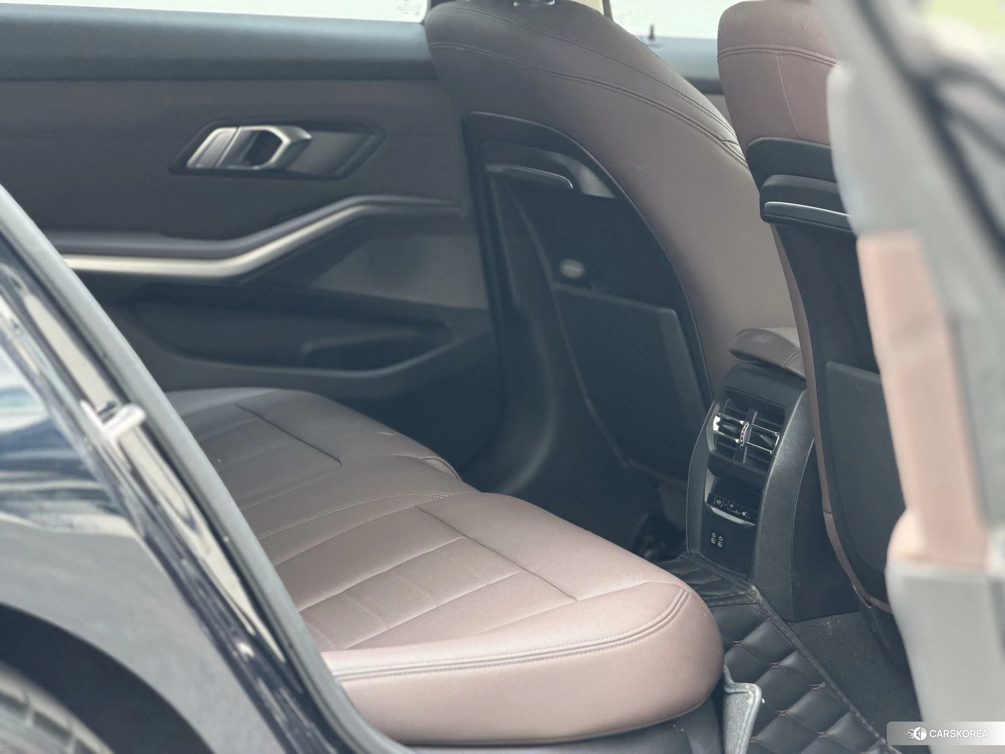 BMW 3 series id 4453083 из Китая 8