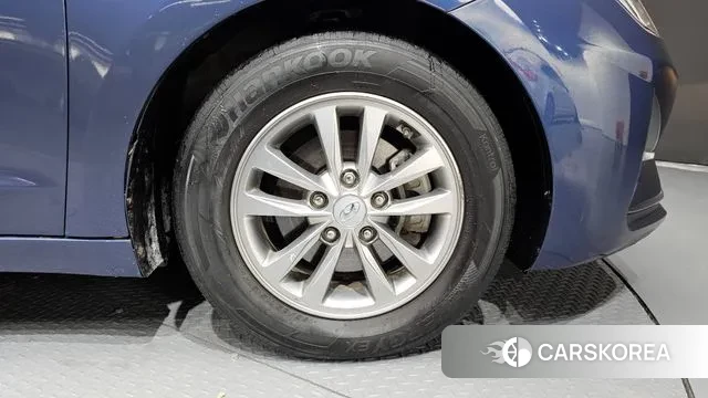 Hyundai The New Avante AD id 3647090 из Кореи 15